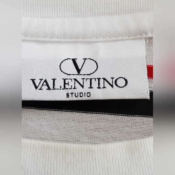 Vintage Y2K Valentino Tee shirt, classic stripes pattern - Picture 3 of 6